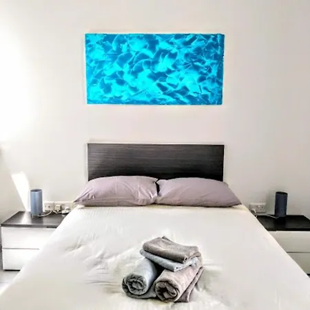 Apartment Seafront With Breathtaking Views