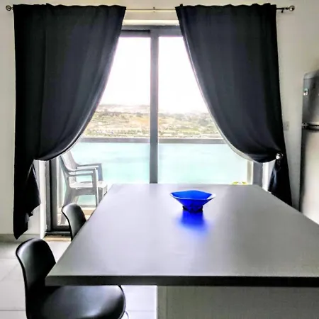 Seafront With Breathtaking Views Apartment St. Paul's Bay