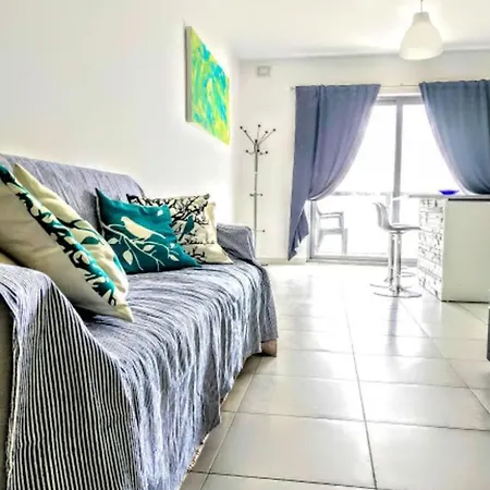 Seafront With Breathtaking Views * St. Paul's Bay